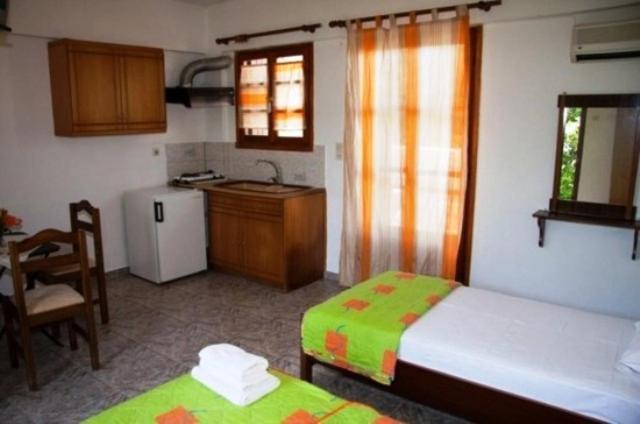 Triantafyllou Maria Rooms Skopelos Island ห้อง รูปภาพ