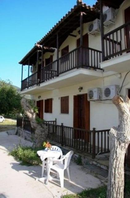 Triantafyllou Maria Rooms Skopelos Island ภายนอก รูปภาพ